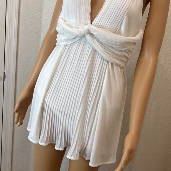 MM Couture By Miss Me Top Cream Ivory Off White Pleated  Black Neck Tie Back - Picture 4 of 11